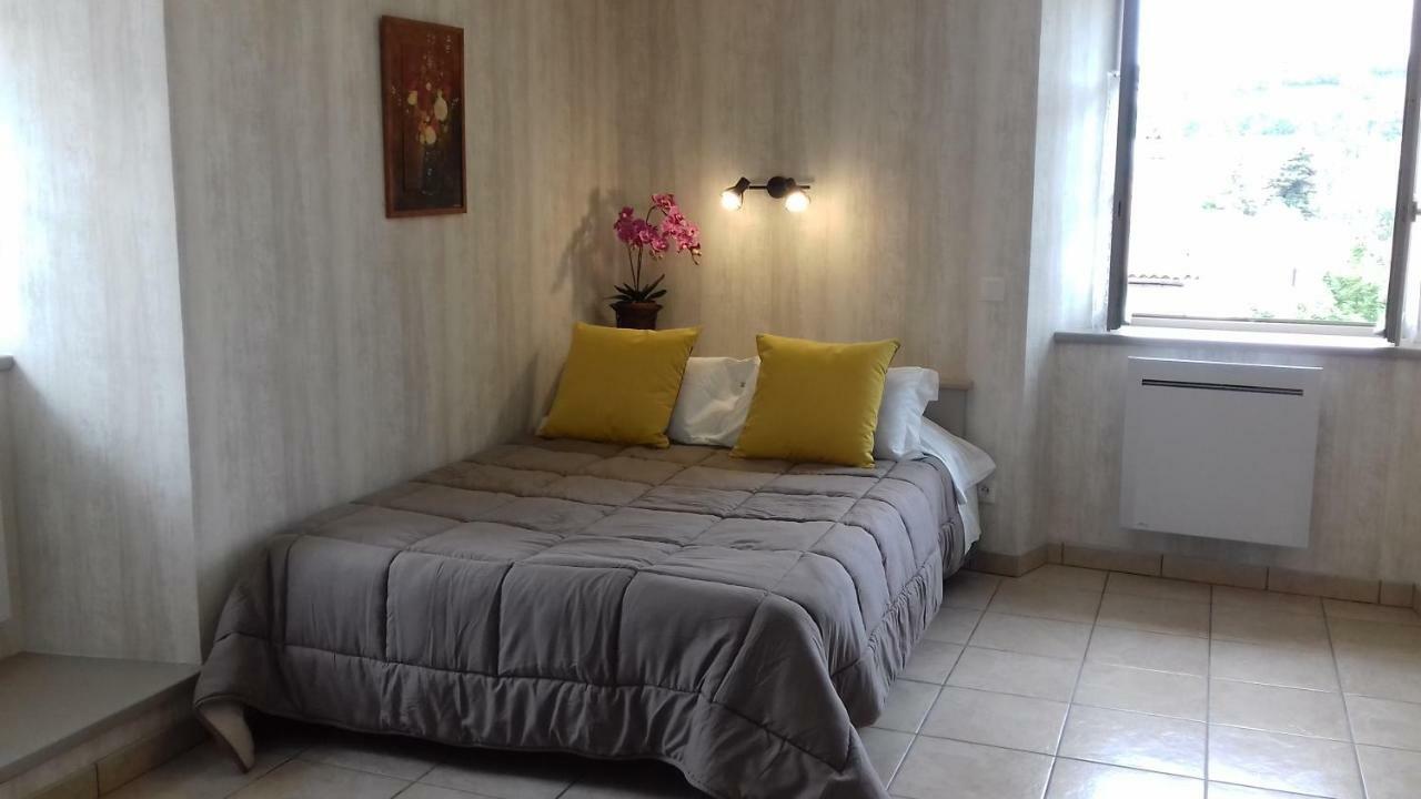 Le Petit St Jacques Apartment Le Puy-en-Velay Bagian luar foto