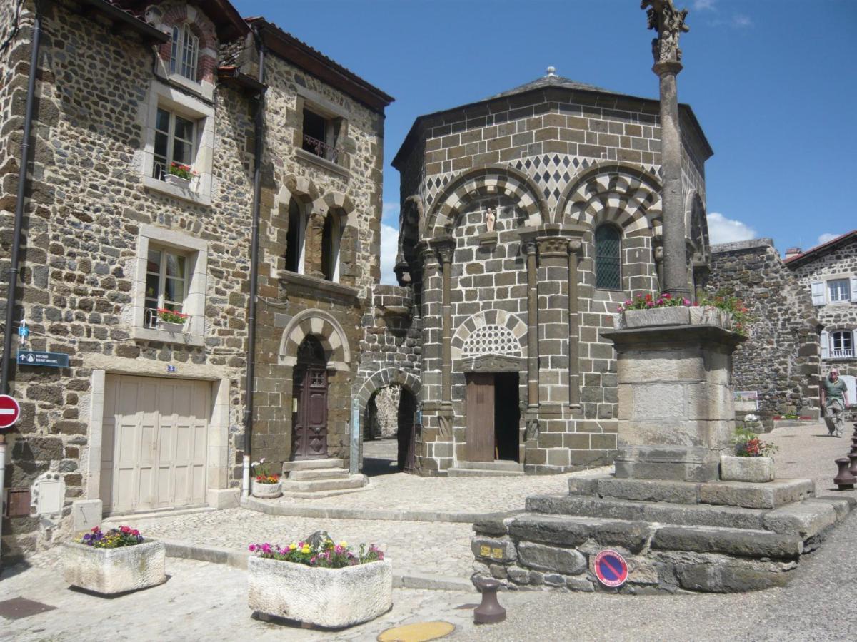 Le Petit St Jacques Apartment Le Puy-en-Velay Bagian luar foto