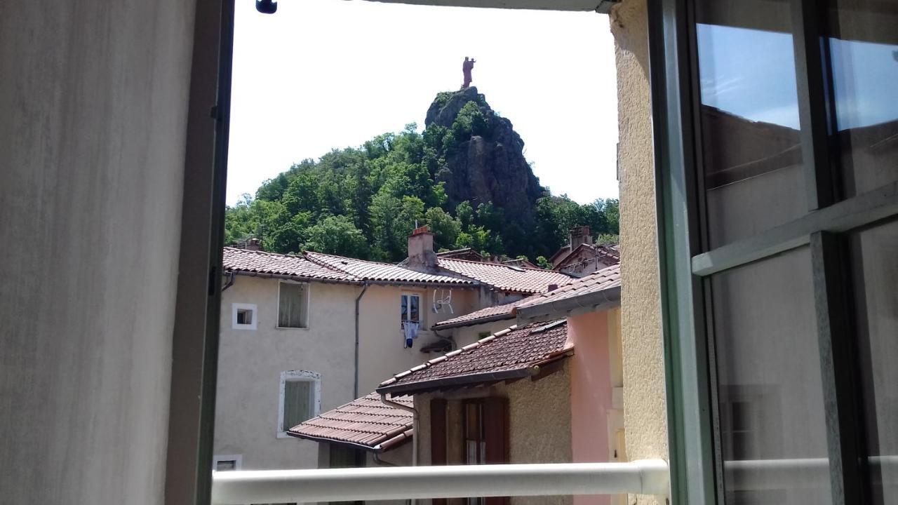 Le Petit St Jacques Apartment Le Puy-en-Velay Bagian luar foto