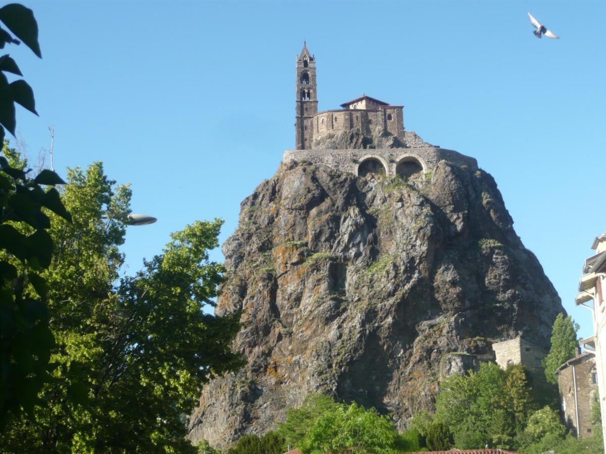 Le Petit St Jacques Apartment Le Puy-en-Velay Bagian luar foto
